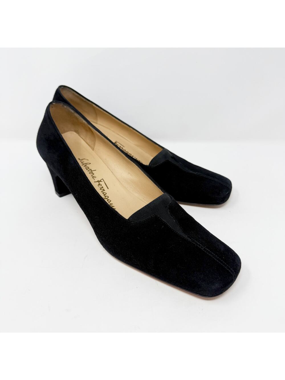 Ferragamo Black Suede Square Toe Pumps Women's Size 6 EUC Made in Italy